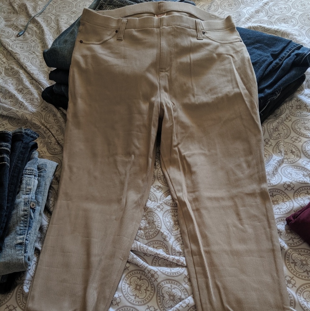 Tan jeggings